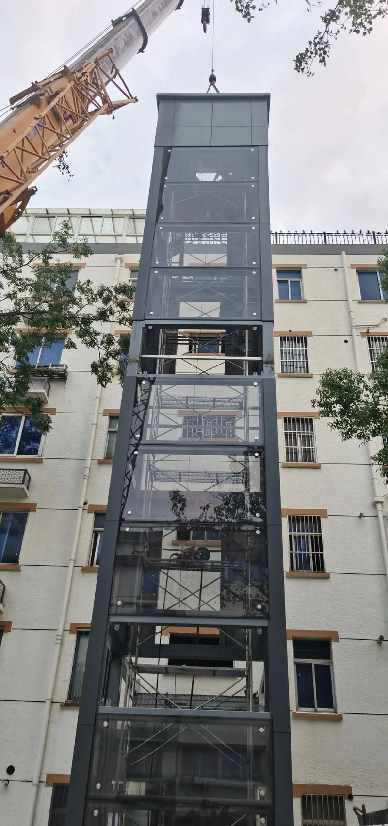 专业钢结构电梯安装，安全高效一步到位——咨询专线13506129993（程工）